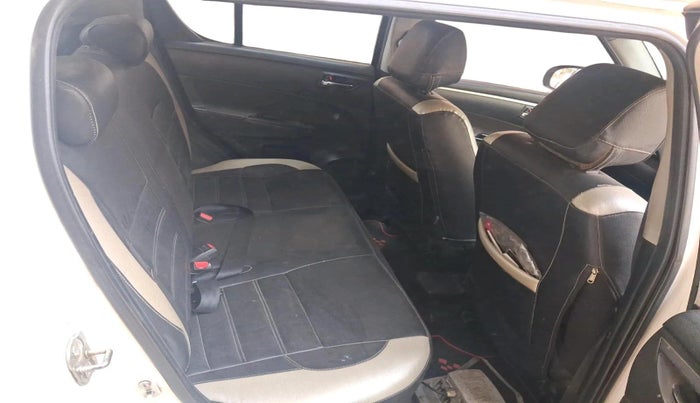 2012 Maruti Swift VDI, Diesel, Manual, 1,42,599 km, interior