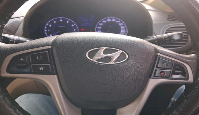 2012 Hyundai Verna FLUIDIC 1.6 VTVT SX, Petrol, Manual, 1,02,161 km, interior