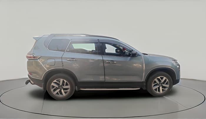 2023 Tata Safari XZA PLUS O 6STR, Diesel, Automatic, 66,611 km, exterior
