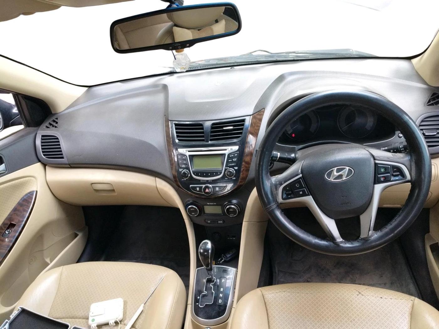 2013 Hyundai Verna FLUIDIC 1.6 VTVT SX AT, Petrol, Automatic, 63,285 km, interior