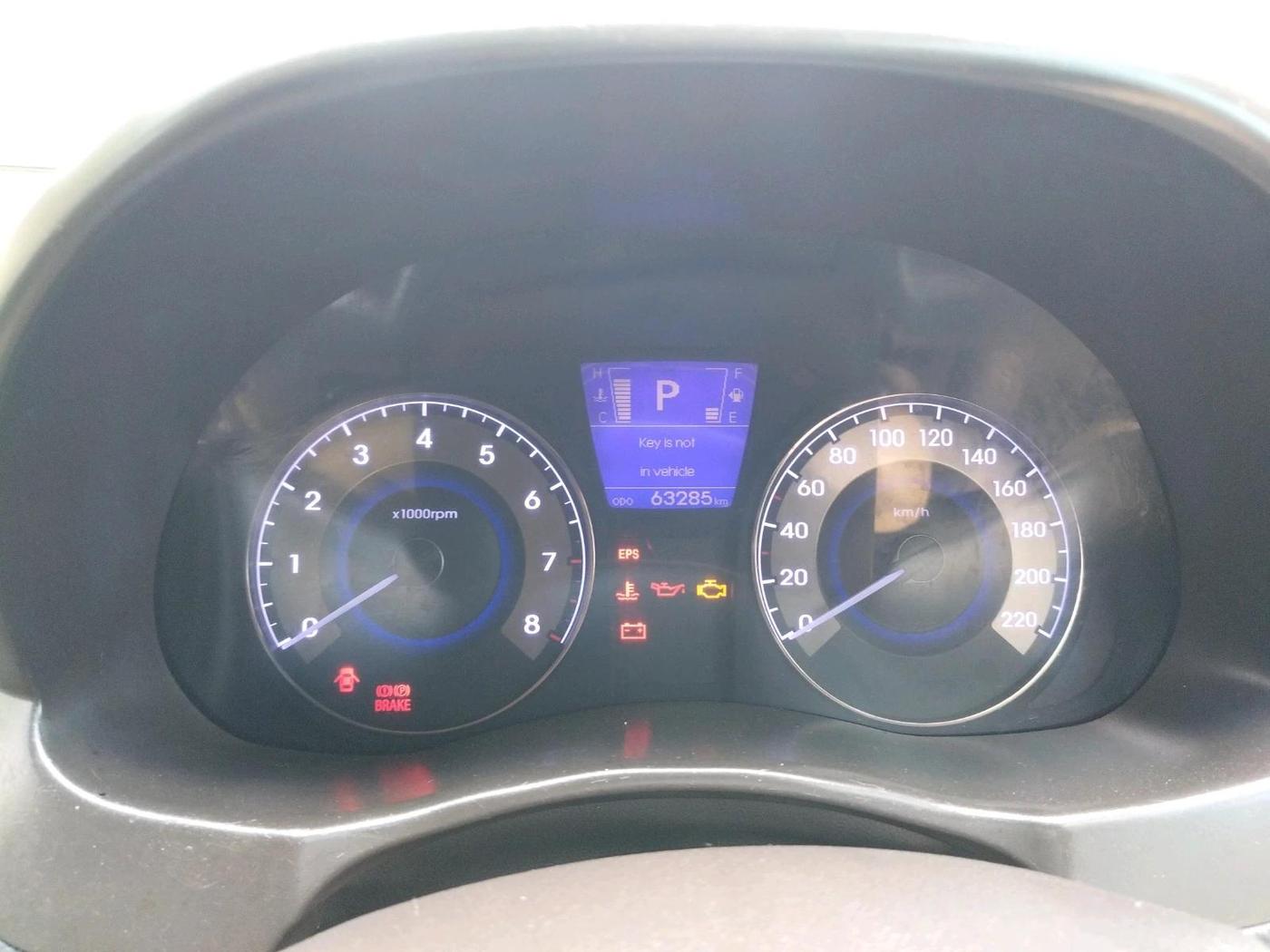 2013 Hyundai Verna FLUIDIC 1.6 VTVT SX AT, Petrol, Automatic, 63,285 km, interior