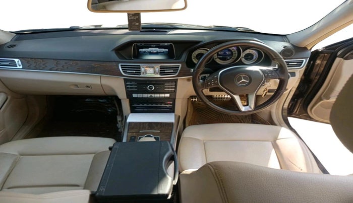 2016 Mercedes Benz E Class E 250 CDI Avantgarde, Diesel, Automatic, 32,712 km, interior