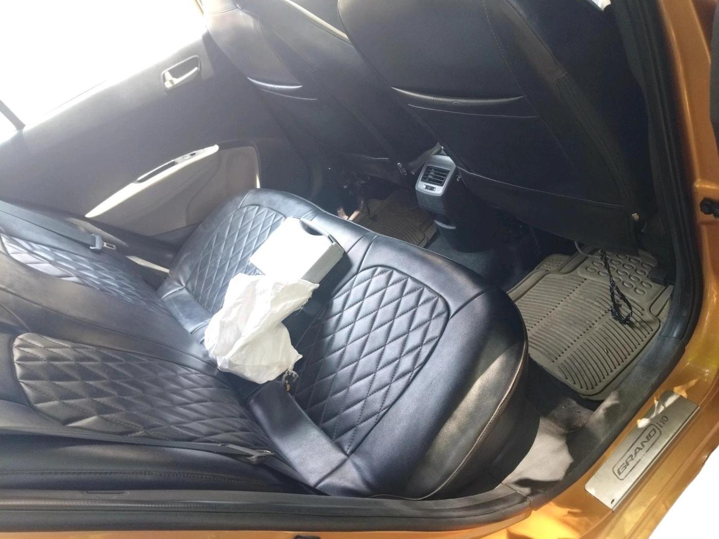 2015 Hyundai i10 SPORTZ 1.2, Petrol, Manual, 78,268 km, interior