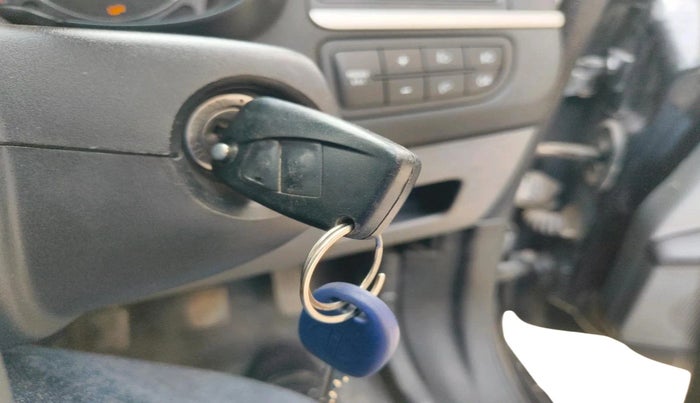 2012 Fiat Grand Punto EMOTION PACK 1.3 90 HP, Diesel, Manual, 1,10,000 km, interior