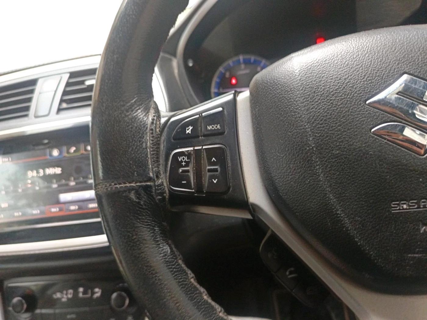2016 Maruti S Cross ZETA 1.3, Diesel, Manual, 2,04,604 km, interior