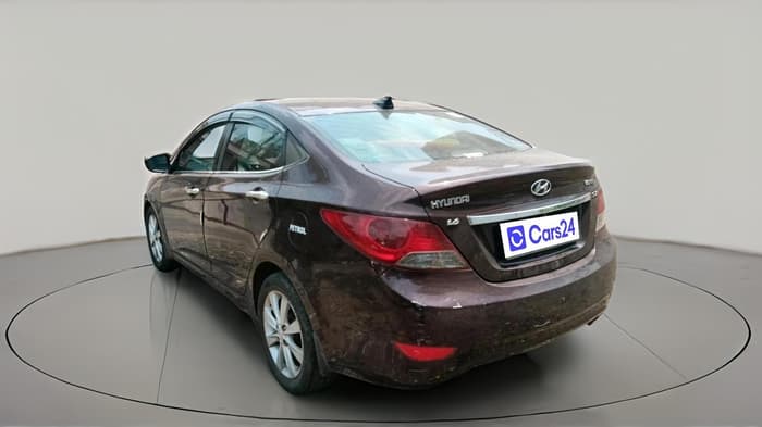 2012 Hyundai Verna FLUIDIC 1.6 VTVT SX, Petrol, Manual, 80,440 km, exterior
