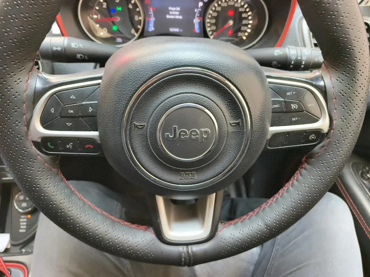 2019 Jeep Compass TRAILHAWK (O) 2.0 4X4, Diesel, Automatic, 1,07,946 km, interior