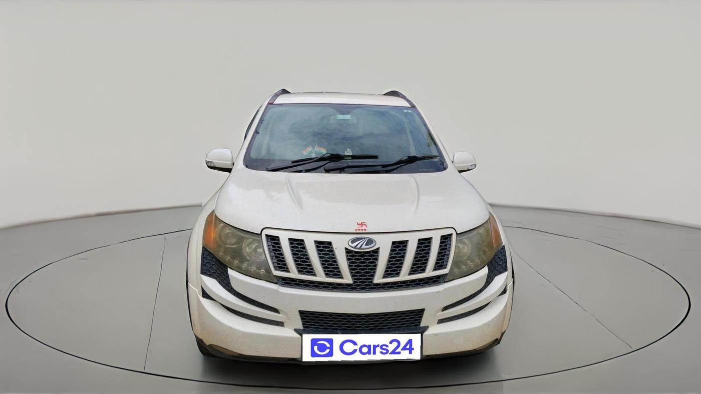 2014 Mahindra XUV500 W8, Diesel, Manual, 1,45,875 km, exterior