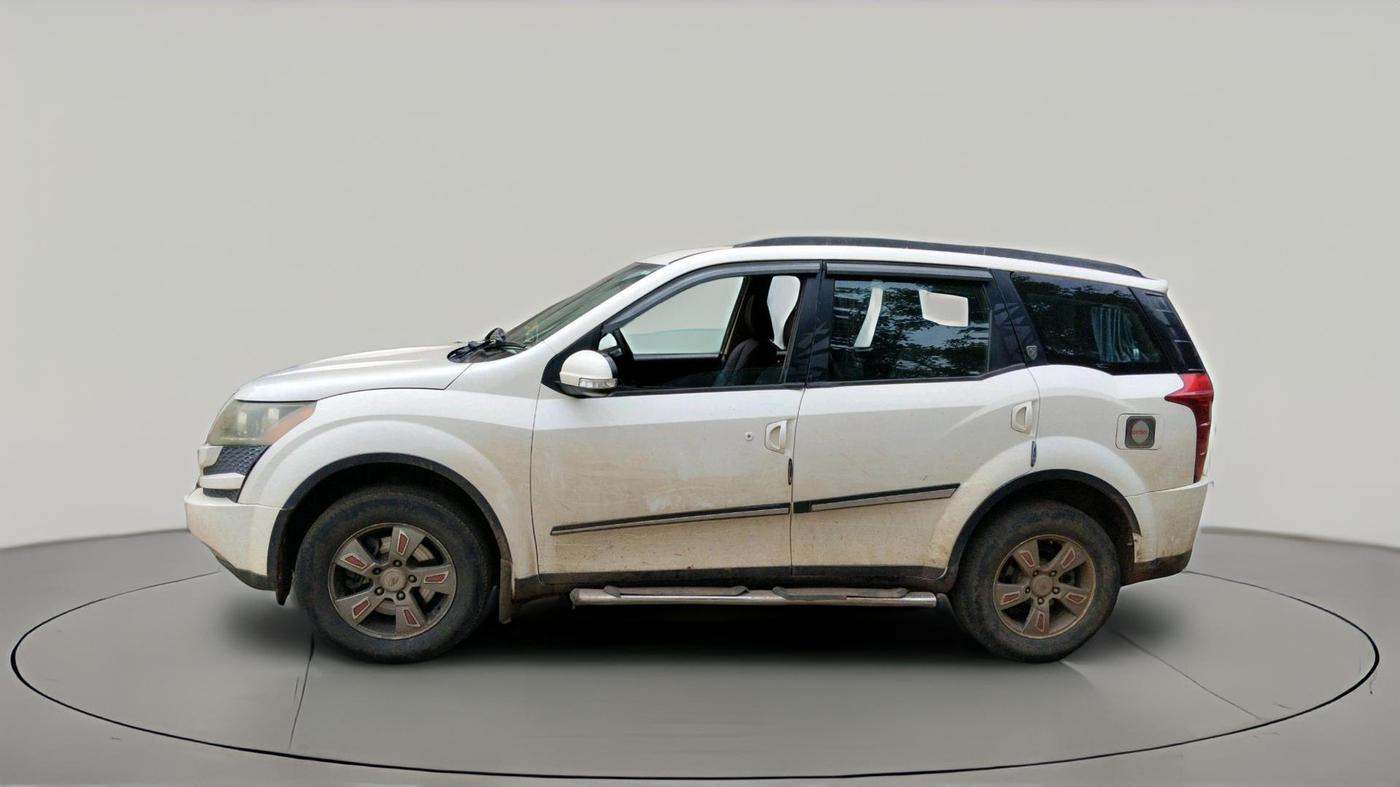 2014 Mahindra XUV500 W8, Diesel, Manual, 1,45,875 km, exterior