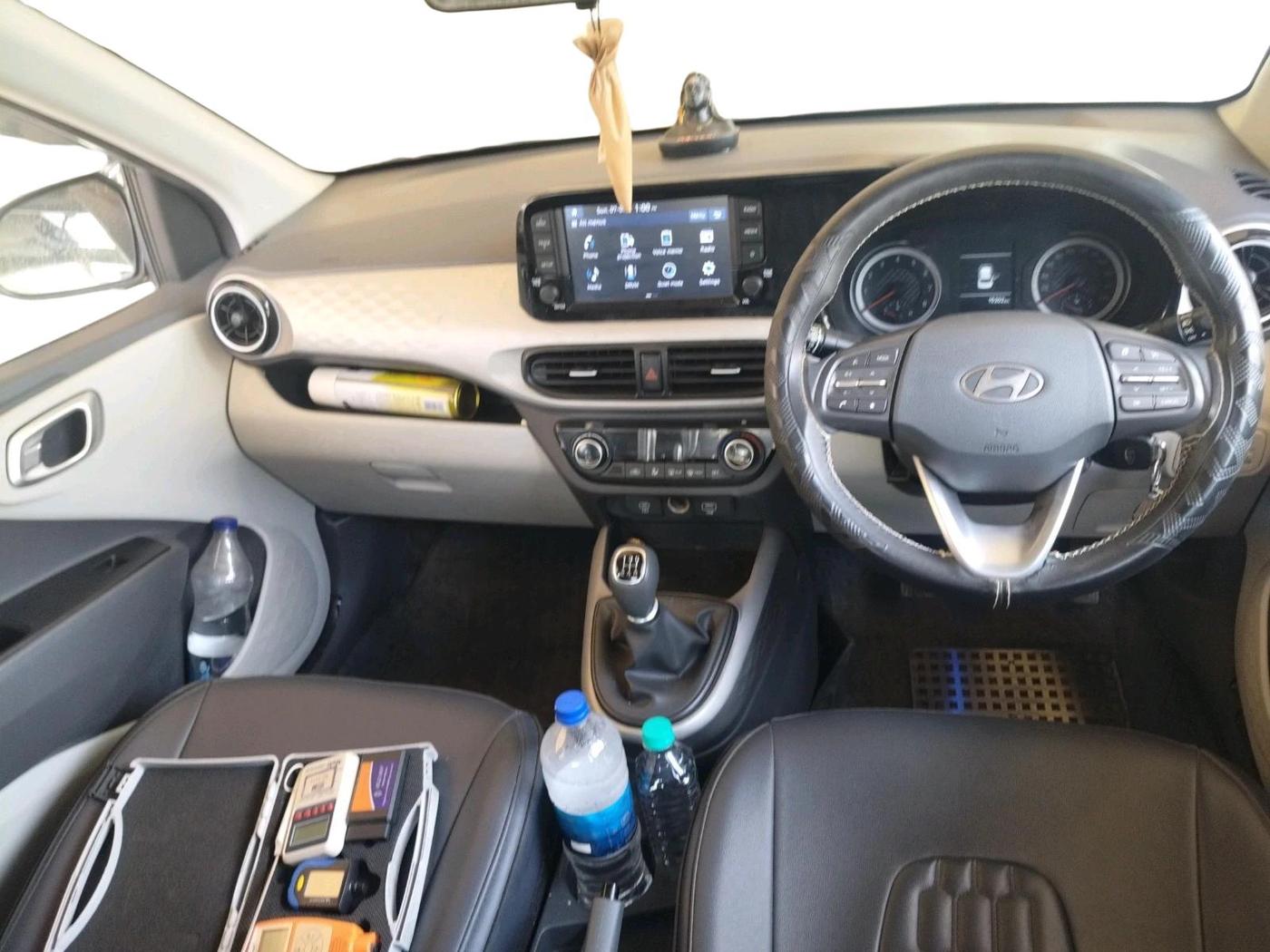 2023 Hyundai GRAND I10 NIOS SPORTZ 1.2 KAPPA VTVT, Petrol, Manual, 15,202 km, interior