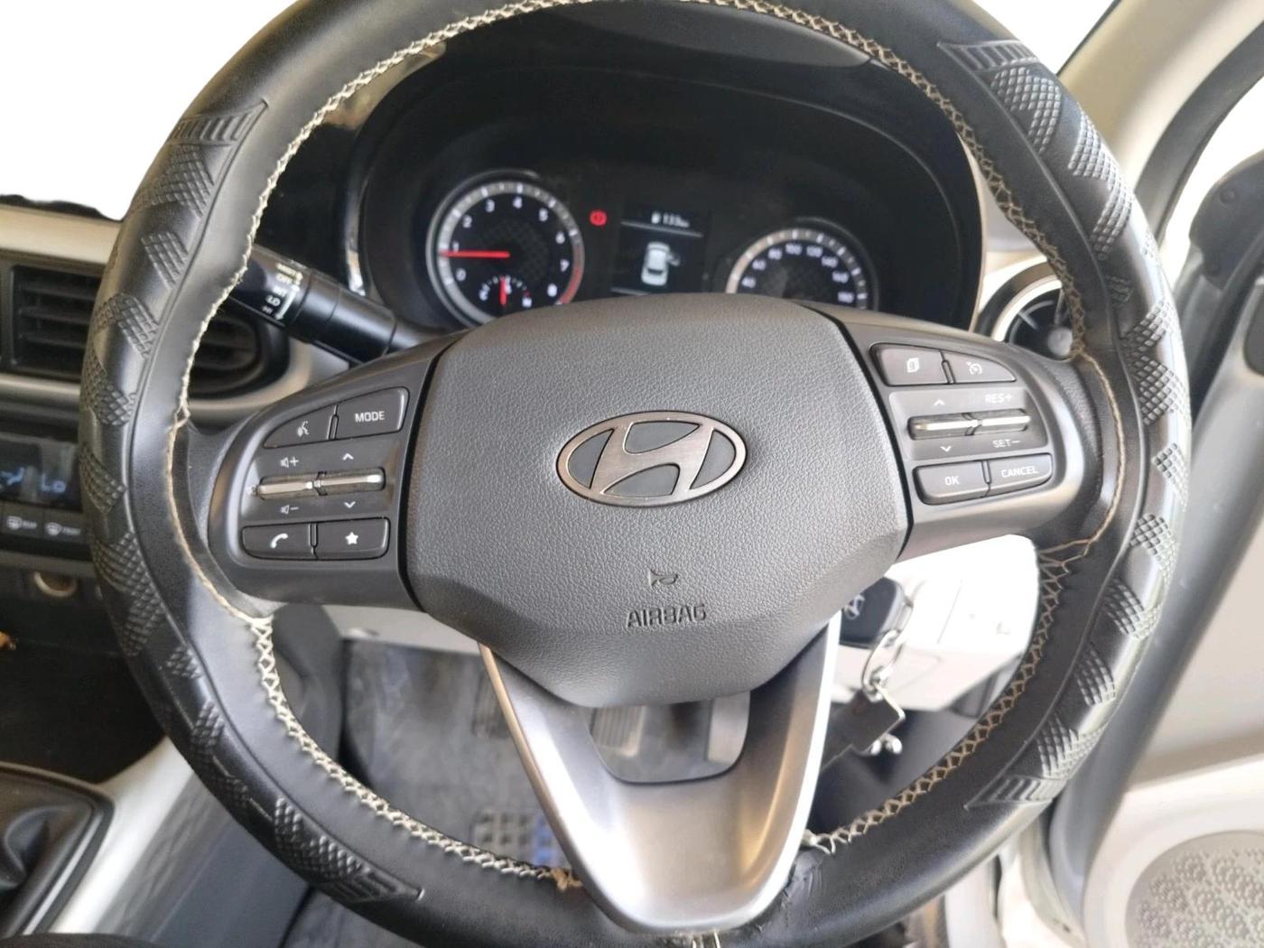 2023 Hyundai GRAND I10 NIOS SPORTZ 1.2 KAPPA VTVT, Petrol, Manual, 15,202 km, interior