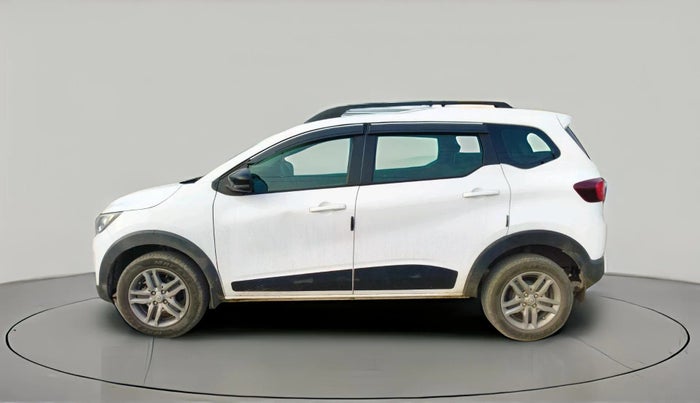 2022 Renault TRIBER RXZ, Petrol, Manual, 25,500 km, exterior