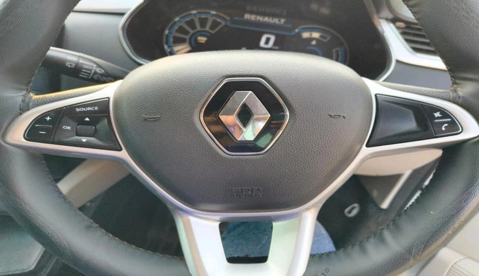 2022 Renault TRIBER RXZ, Petrol, Manual, 25,500 km, interior