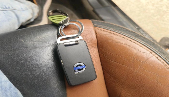 2016 Volvo S60 CROSS COUNTRY INSCRIPTION, Diesel, Automatic, 73,589 km, interior