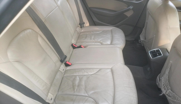 2013 Audi Q3 2.0 TDI QUATTRO, Diesel, Automatic, 1,26,004 km, interior