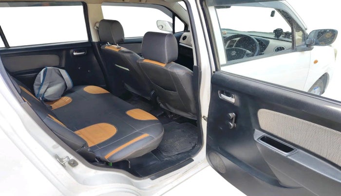 2013 Maruti Wagon R 1.0 LXI CNG, CNG, Manual, 98,645 km, interior