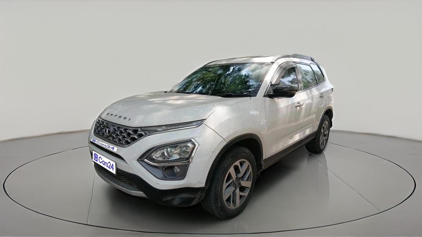 2022 Tata Safari XZA PLUS, Diesel, Automatic, 1,36,136 km, exterior