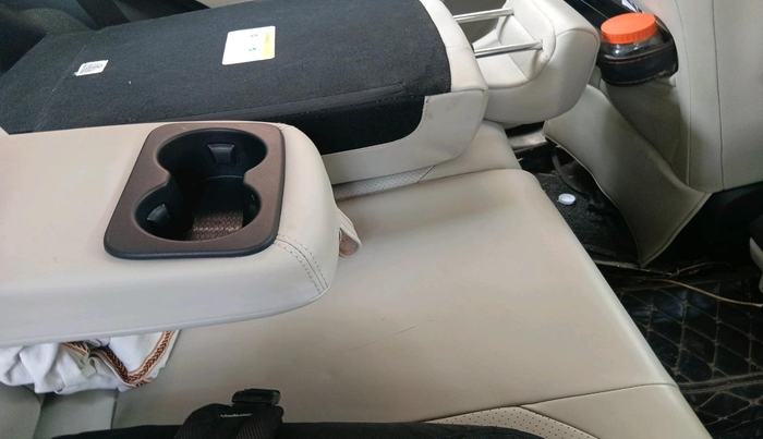 2022 Tata Safari XZA PLUS, Diesel, Automatic, 1,36,136 km, interior