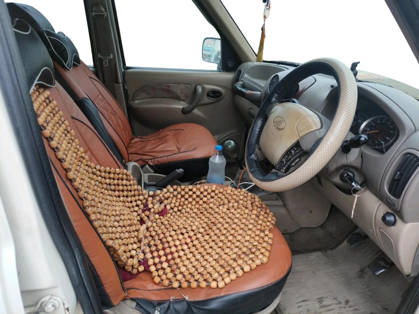 2008 Mahindra Scorpio VLX 2WD, Diesel, Manual, 38,148 km, interior