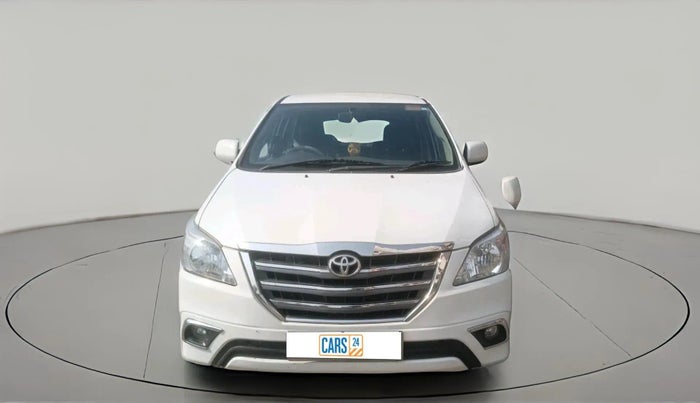 2011 Toyota Innova 2.5 G4 8 STR, Diesel, Manual, 2,71,710 km, exterior