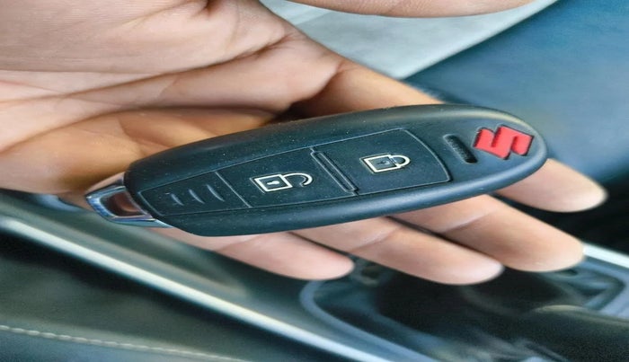 2017 Maruti Baleno ZETA PETROL 1.2, Petrol, Manual, 47,700 km, interior