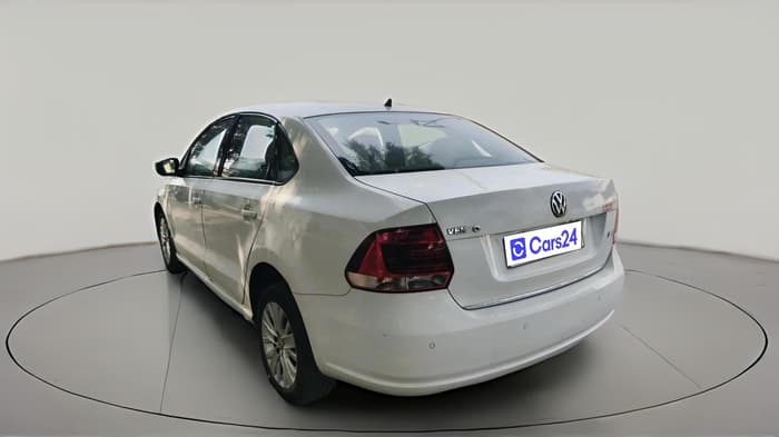 2015 Volkswagen Vento HIGHLINE 1.5 AT, Diesel, Automatic, 1,29,045 km, exterior