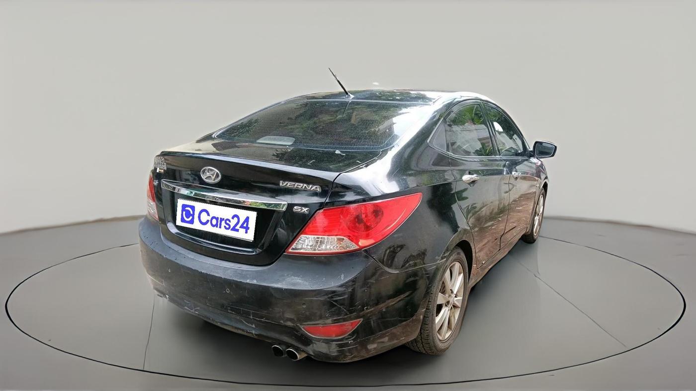 2012 Hyundai Verna FLUIDIC 1.6 CRDI SX, Diesel, Manual, 1,13,726 km, exterior