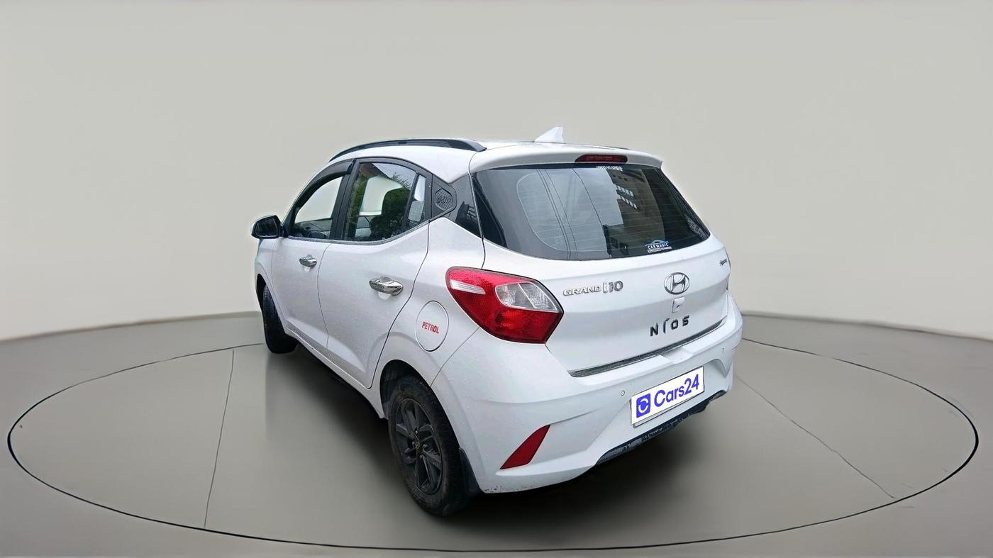 2022 Hyundai GRAND I10 NIOS SPORTZ 1.2 KAPPA VTVT, Petrol, Manual, 10,872 km, exterior