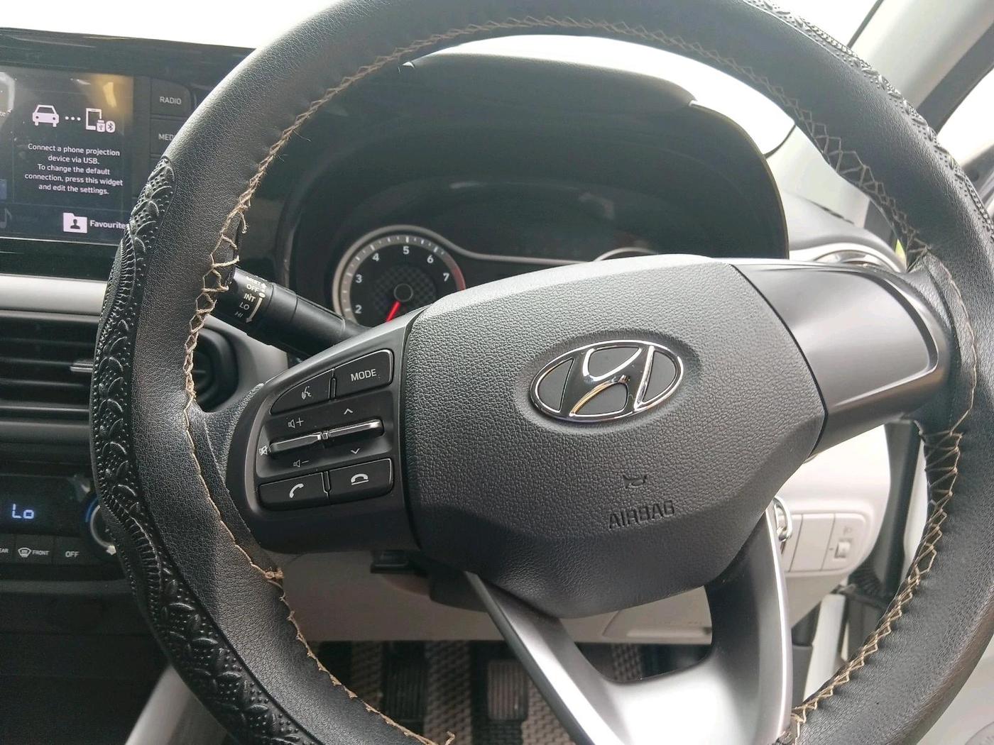 2022 Hyundai GRAND I10 NIOS SPORTZ 1.2 KAPPA VTVT, Petrol, Manual, 10,872 km, interior