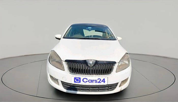 2015 Skoda Rapid AMBITION 1.5 TDI, Diesel, Manual, 1,98,200 km, exterior