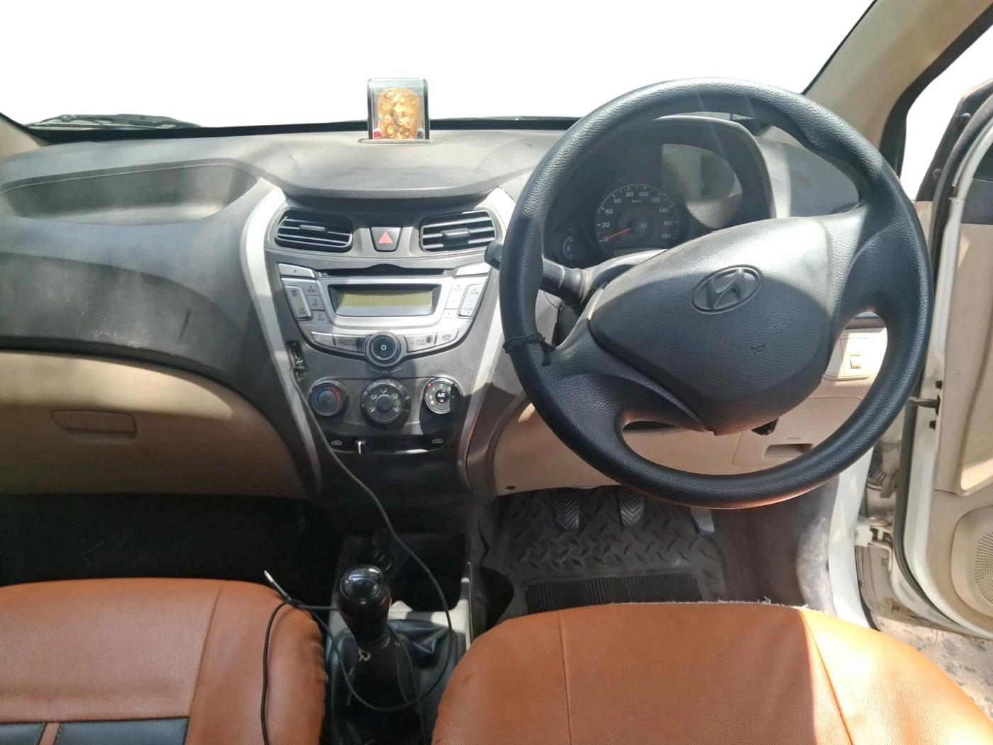 2012 Hyundai Eon D-LITE+, Petrol, Manual, 1,38,233 km, interior
