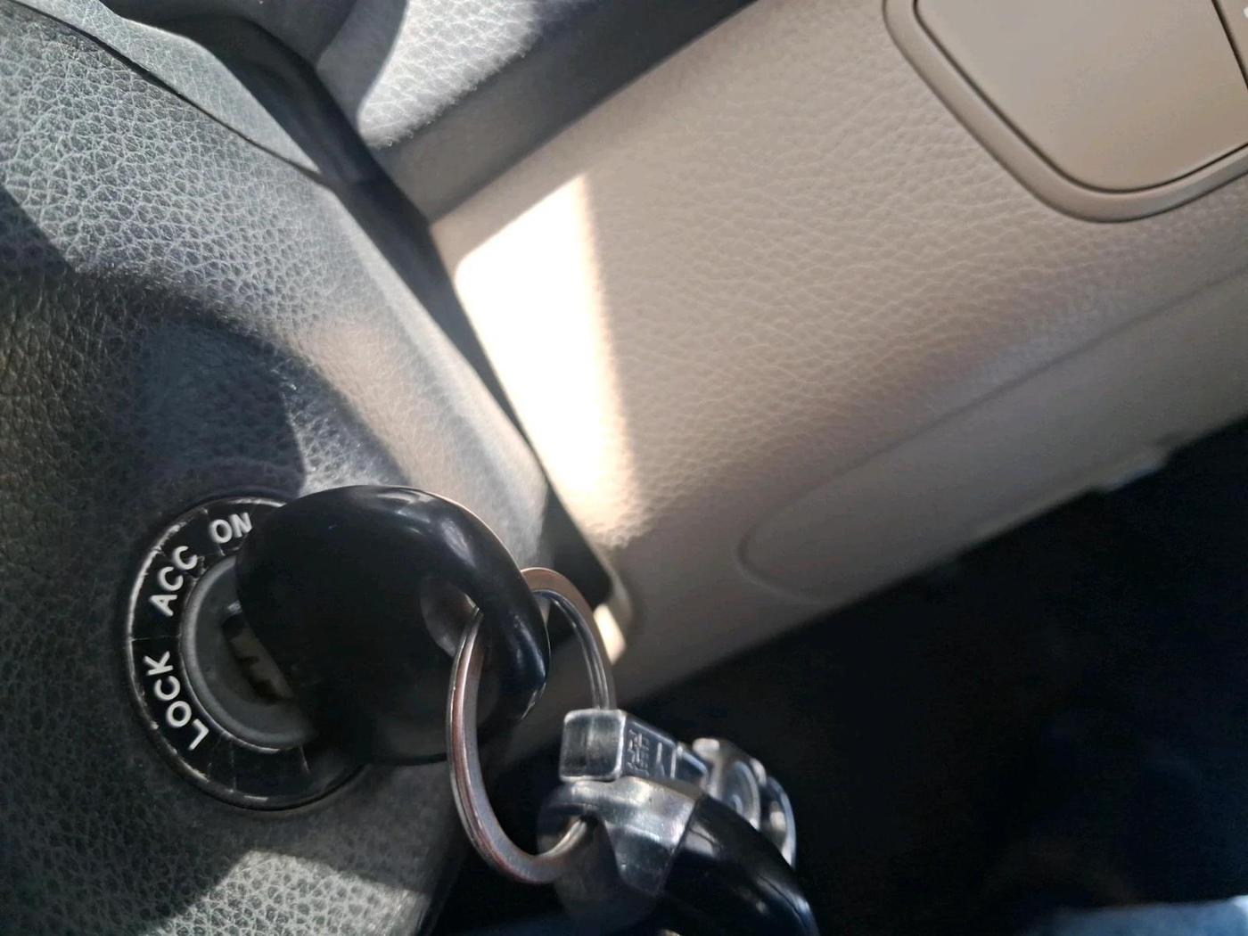 2012 Hyundai Eon D-LITE+, Petrol, Manual, 1,38,233 km, interior