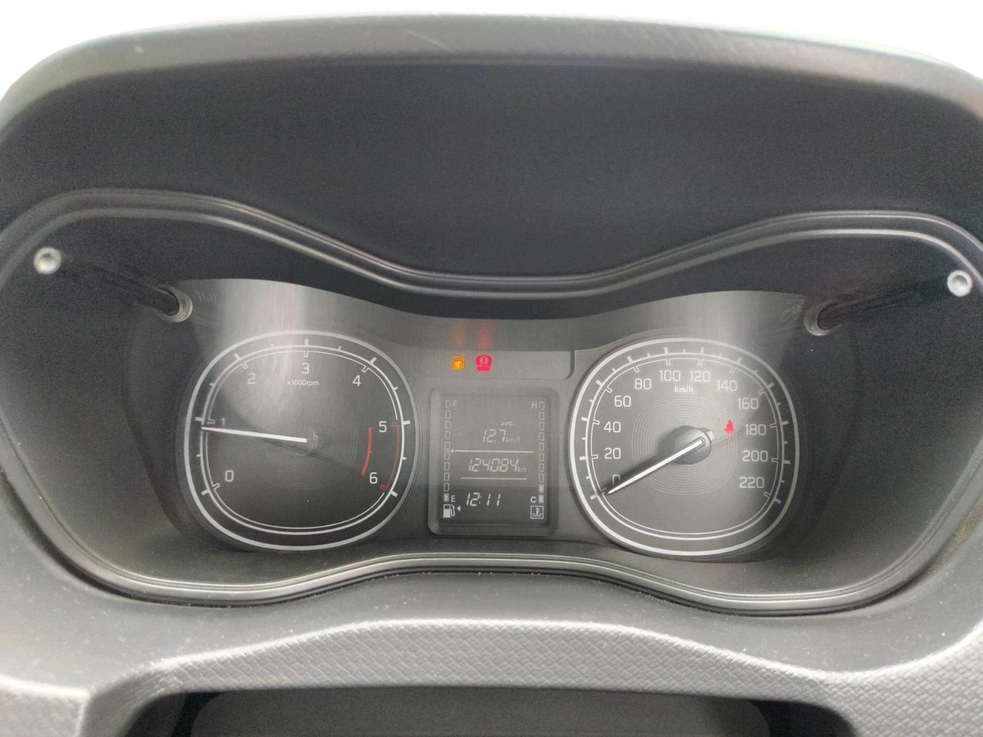 2017 Maruti Vitara Brezza VDI (O), Diesel, Manual, 1,24,200 km, interior