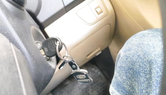 2012 Hyundai Eon ERA, Petrol, Manual, 33,200 km, interior