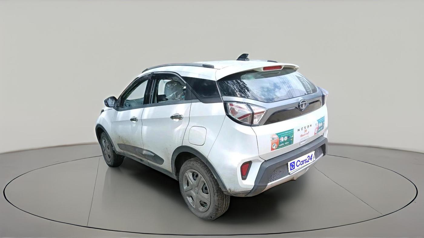 2021 Tata NEXON XZ PETROL, Petrol, Manual, 1,38,400 km, exterior