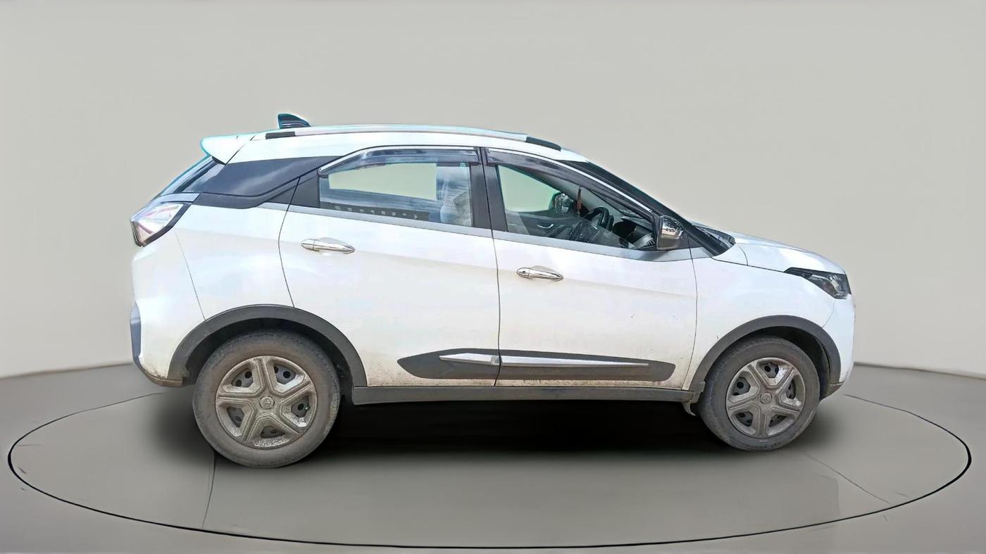 2021 Tata NEXON XZ PETROL, Petrol, Manual, 1,38,400 km, exterior