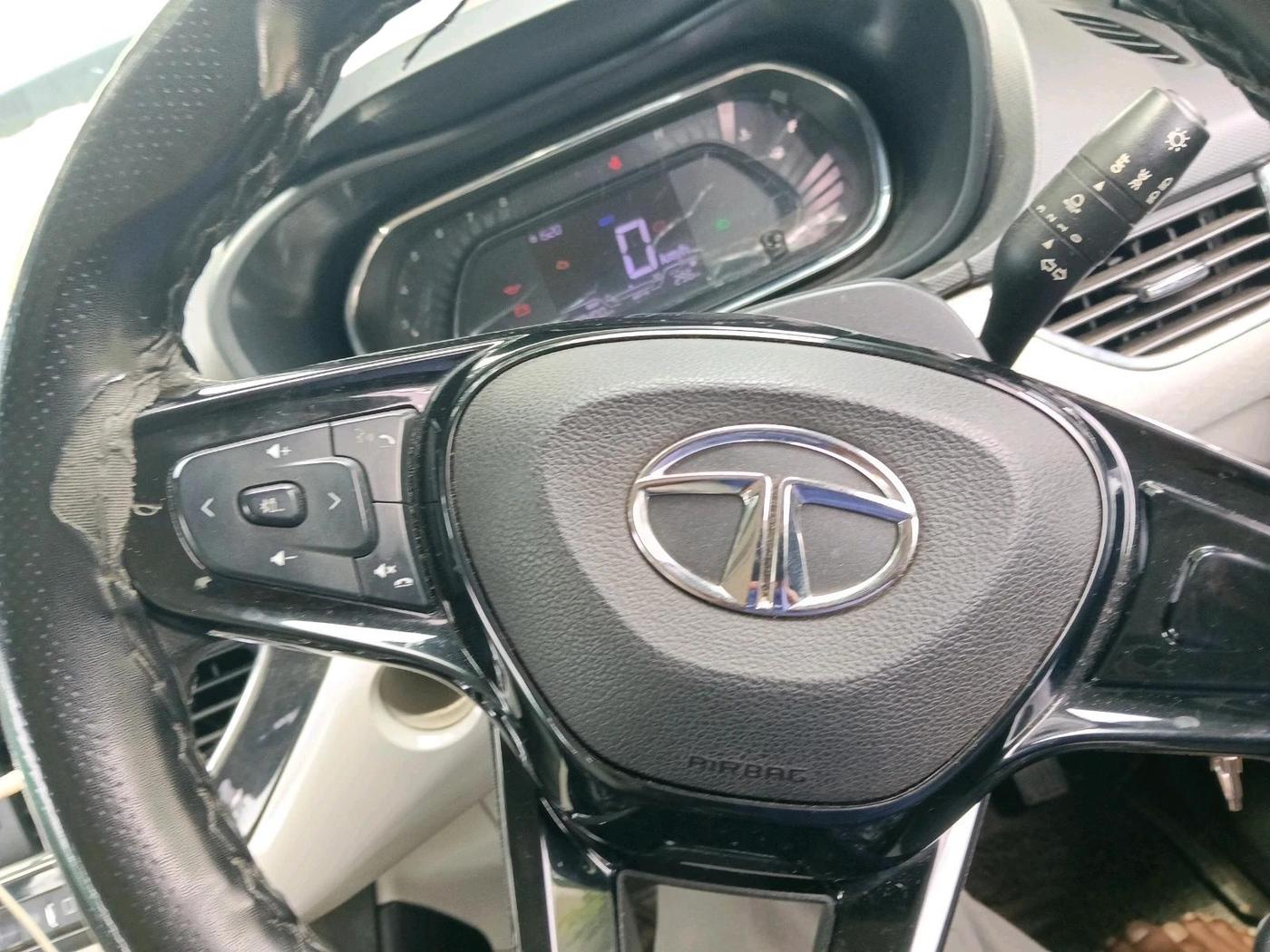 2021 Tata NEXON XZ PETROL, Petrol, Manual, 1,38,400 km, interior