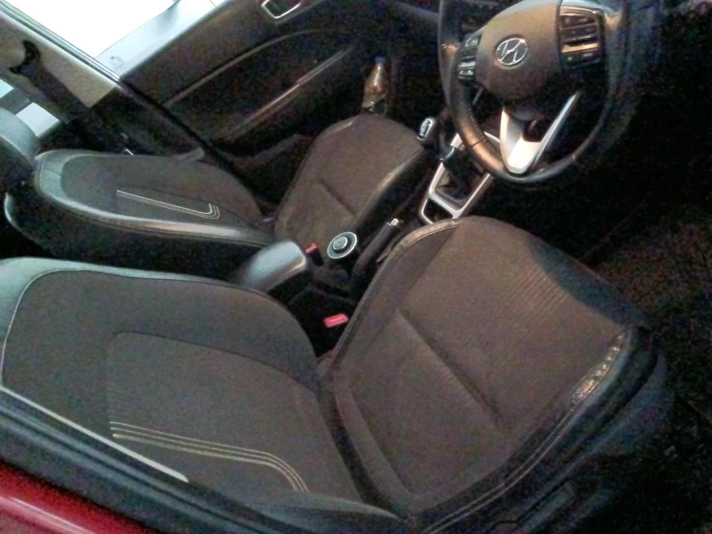 2019 Hyundai VENUE SX(O) 1.4 CRDI, Diesel, Manual, 89,623 km, interior