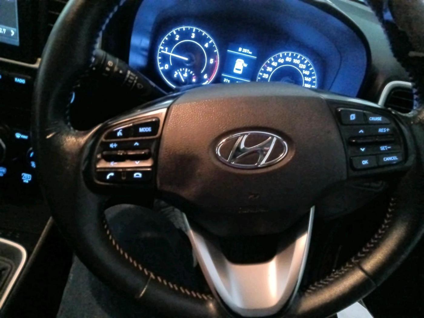 2019 Hyundai VENUE SX(O) 1.4 CRDI, Diesel, Manual, 89,623 km, interior