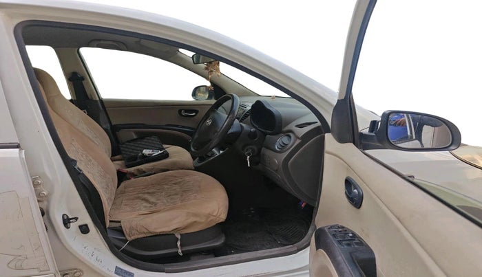 2012 Hyundai i10 SPORTZ 1.2, Petrol, Manual, 75,007 km, interior