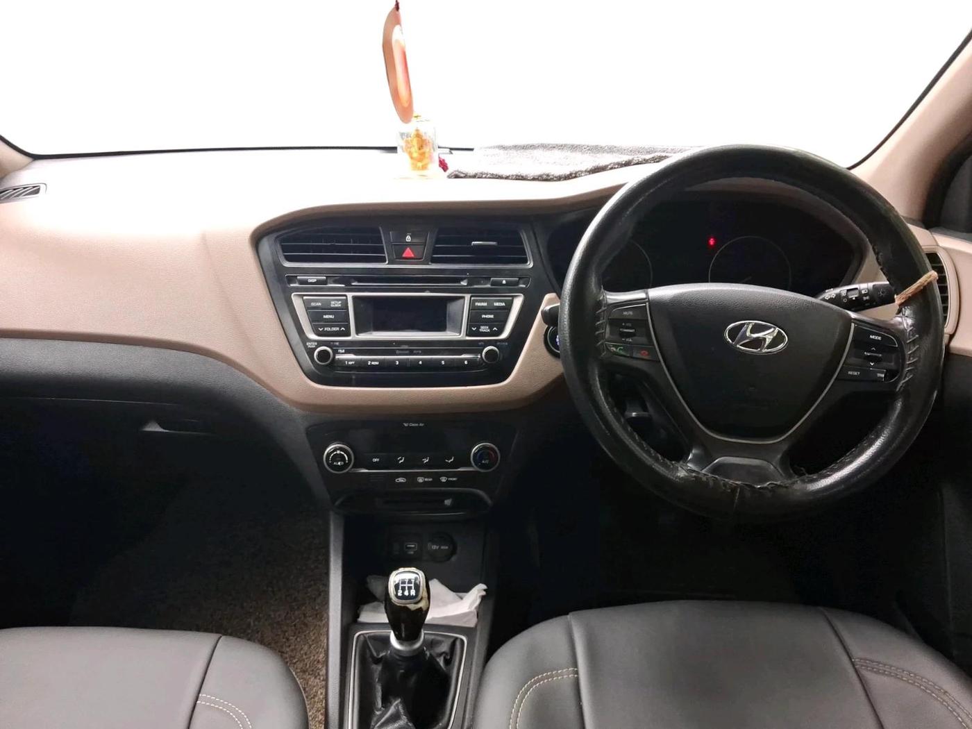 2015 Hyundai Elite i20 SPORTZ 1.2, Petrol, Manual, 84,429 km, interior