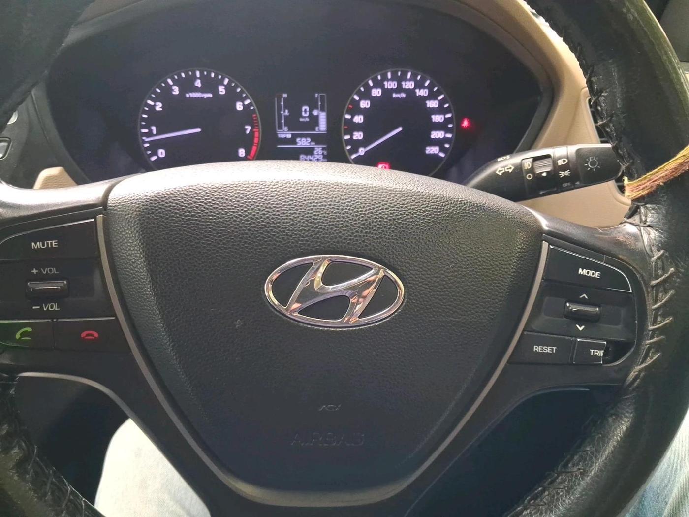 2015 Hyundai Elite i20 SPORTZ 1.2, Petrol, Manual, 84,429 km, interior