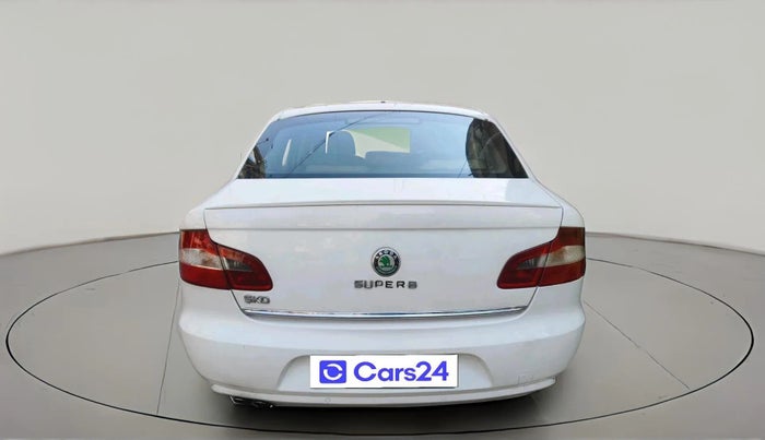 2012 Skoda Superb ELEGANCE 2.0 TDI CR AT, Diesel, Automatic, 1,01,498 km, exterior