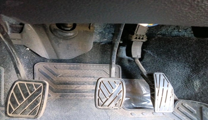 2023 Maruti XL6 ZETA CNG, CNG, Manual, 33,250 km, interior