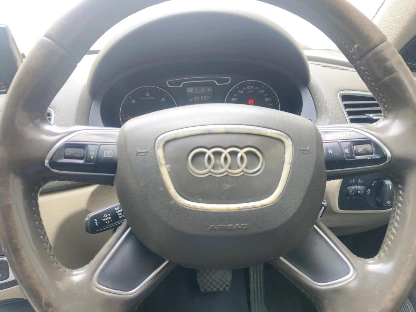 2012 Audi Q3 2.0 TDI QUATTRO, Diesel, Automatic, 1,01,146 km, interior