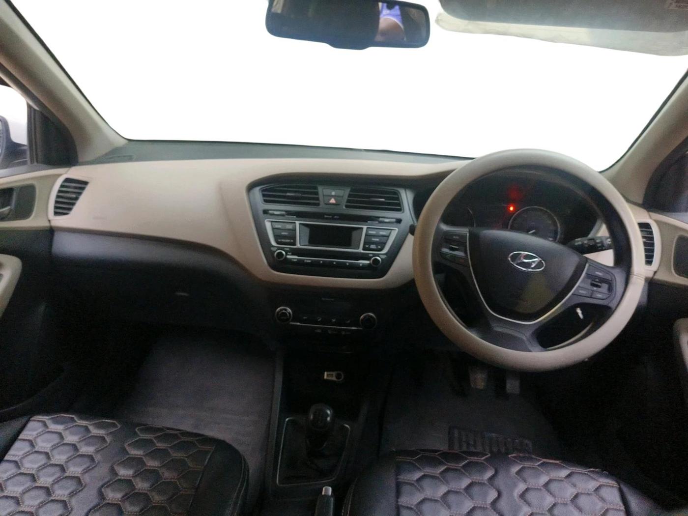 2016 Hyundai Elite i20 SPORTZ 1.2, Petrol, Manual, 18,245 km, interior