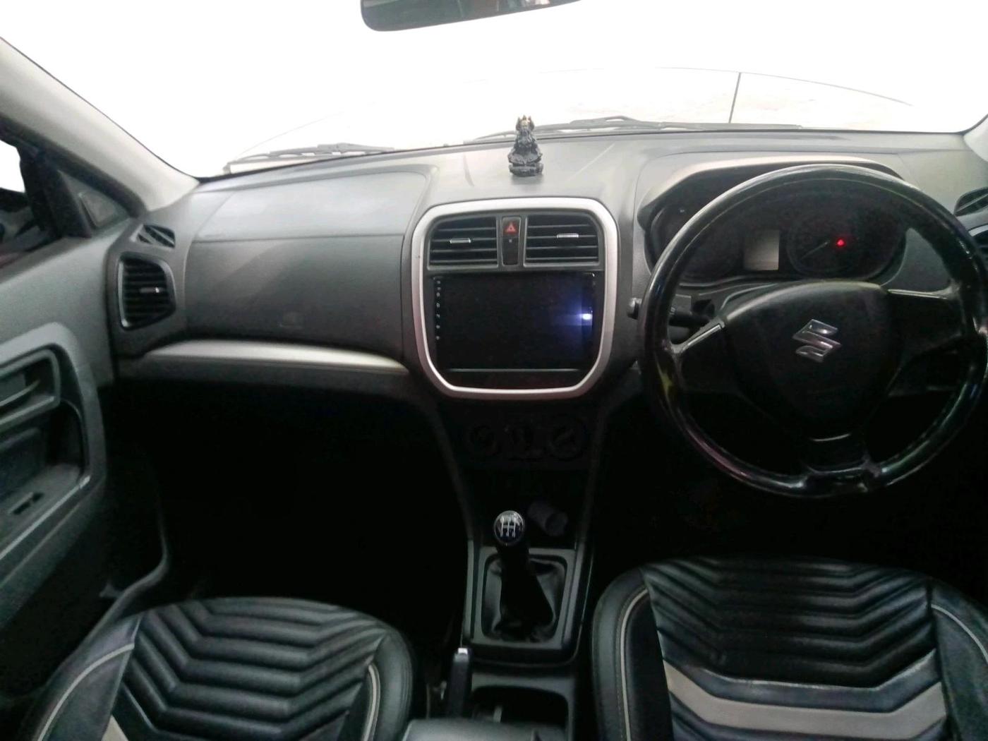 2018 Maruti Vitara Brezza VDI (O), Diesel, Manual, 86,720 km, interior