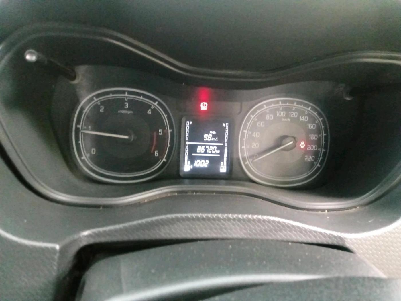 2018 Maruti Vitara Brezza VDI (O), Diesel, Manual, 86,720 km, interior