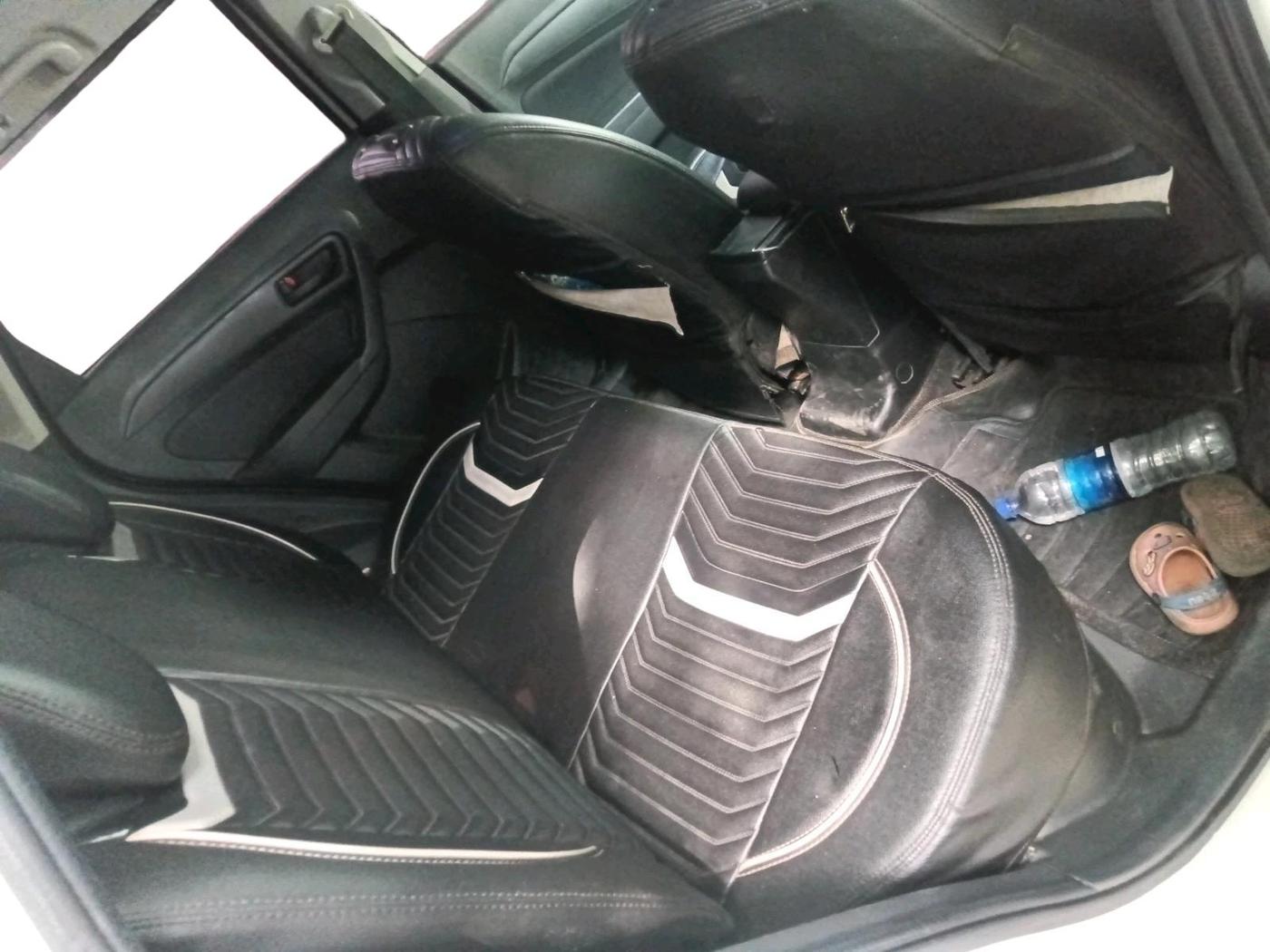 2018 Maruti Vitara Brezza VDI (O), Diesel, Manual, 86,720 km, interior
