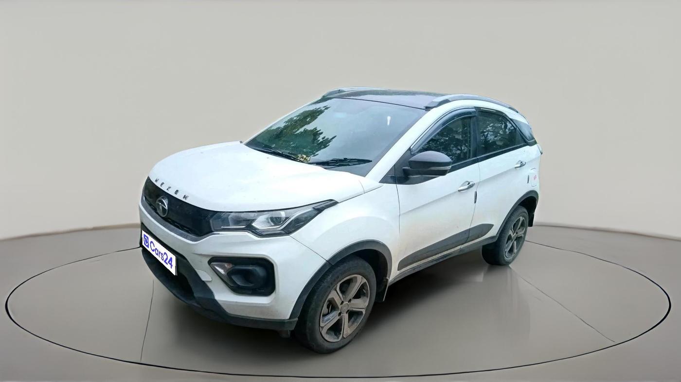 2022 Tata NEXON XM DIESEL, Diesel, Manual, 61,217 km, exterior